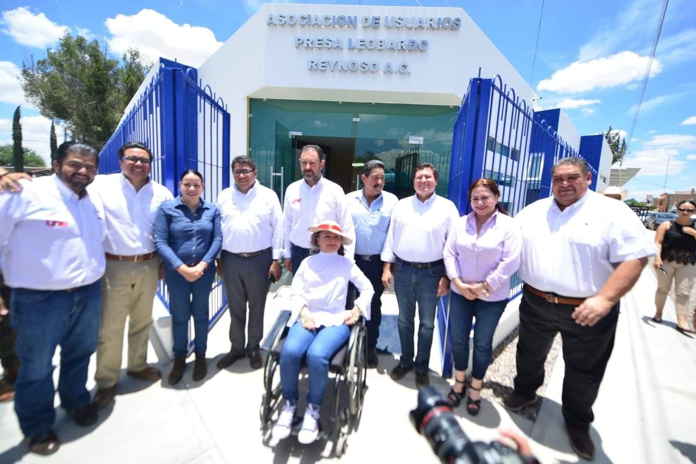 ENTREGAN APOYOS PARA LA TECNIFICACIÓN DEL CAMPO EN LA COMUNIDAD DE LEOBARDO REYNOSO