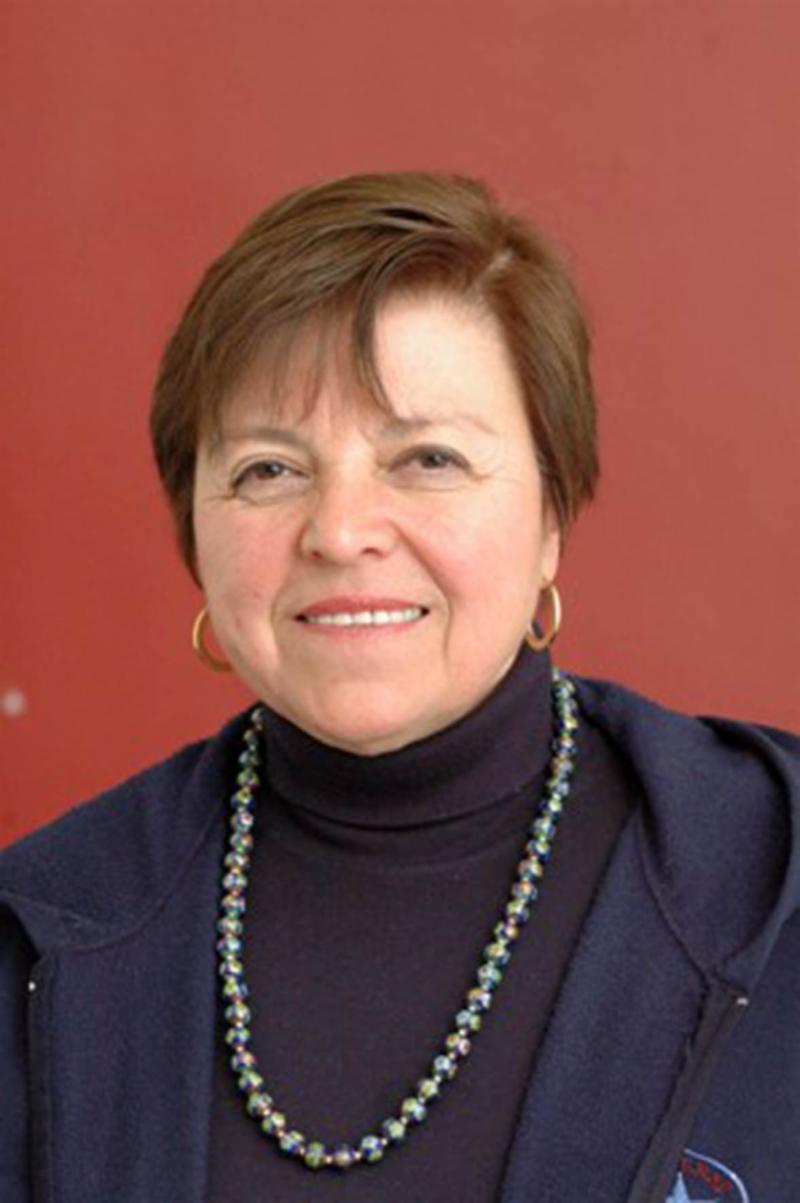 RECIBIRÁ LA POETA MEXICANA ELSA CROSS PREMIO IBEROAMERICANO RAMÓN LÓPEZ VELARDE 2019