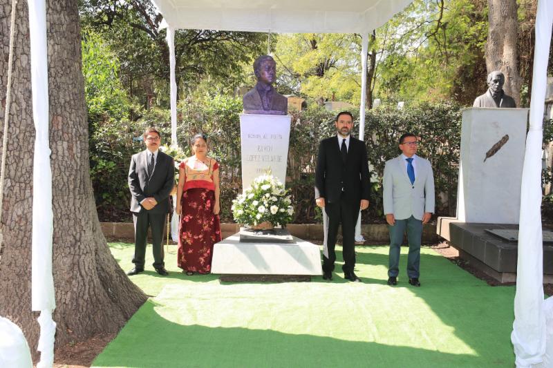 RAMÓN LÓPEZ VELARDE SIGUE VIVO Y SU LEGADO ES HUELLA INDELEBLE EN LA LITERATURA: TELLO