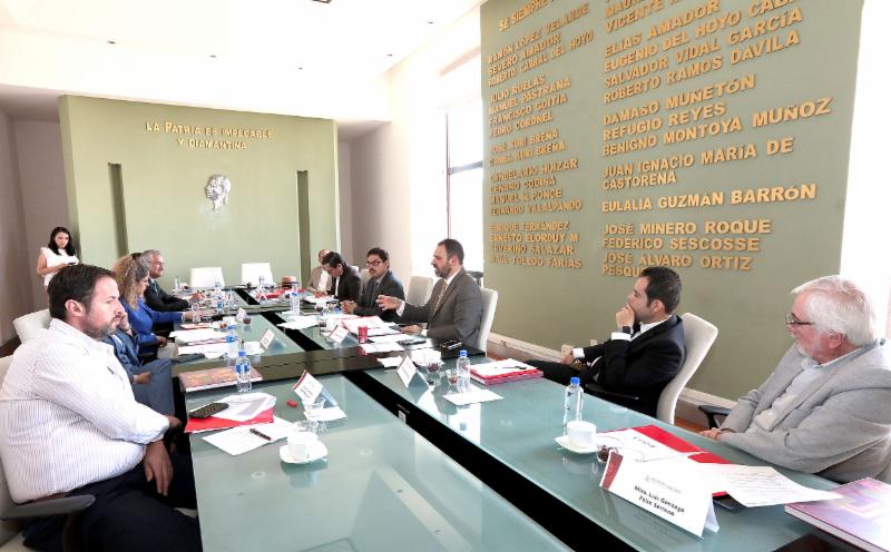 ENCABEZA ALEJANDRO TELLO SESIÓN DEL CONSEJO DIRECTIVO DEL INSTITUTO ZACATECANO DE CULTURA