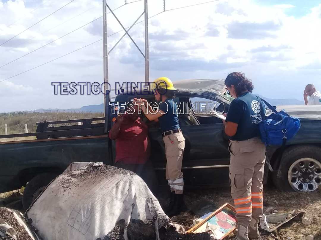 3 HERIDOS EN VOLCADURA