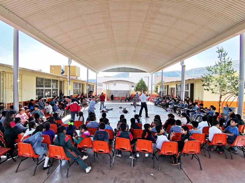 LLEVAN PLÁTICAS DE PROTECCIÓN CIVIL A ALUMNOS DE PRIMARIA