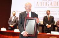 EL MAESTRO URIEL MÁRQUEZ VALERIO, ES UN LUJO PARA LA ABOGACÍA Y EL SERVICIO PÚBLICO: ARMANDO ÁVALOS ARELLANO