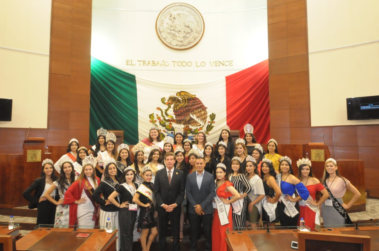 SE REALIZA ENCUENTRO CULTURAL CON SEÑORITAS ZACATECAS-USA