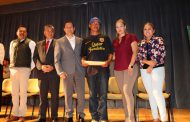 ENTREGA GOBIERNO 5 MDP EN APOYOS A DEPORTADOS Y REPATRIADOS