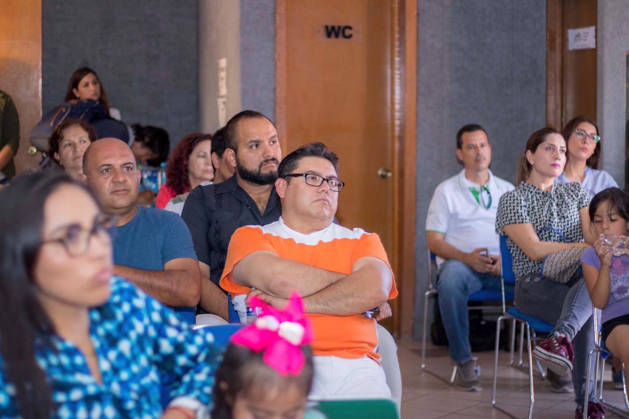 REALIZAN TALLER PARA EMPRENDEDORES Y EMPRESARIOS DE EL MINERA