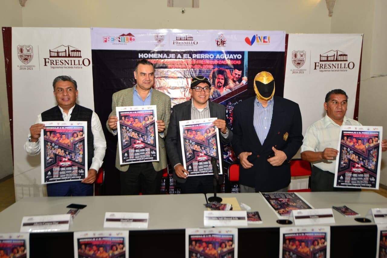 VIENEN GRANDES LUCHADORES A FRESNILLO, PARA REALIZAR HOMENAJE AL PERRO AGUAY