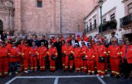 ENTREGAN AUTORIDADES EQUIPO DE LIMPIEZA A PERSONAL DEL AYUNTAMIENTO CAPITALINO