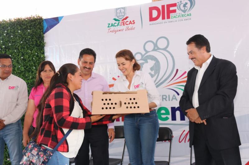 Realizan en Juan Aldama segunda edición de la feria diferente