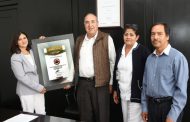 RECIBEN SEIS CENTROS DE SALUD CERTIFICADO DE CALIDAD AMBIENTAL 2019