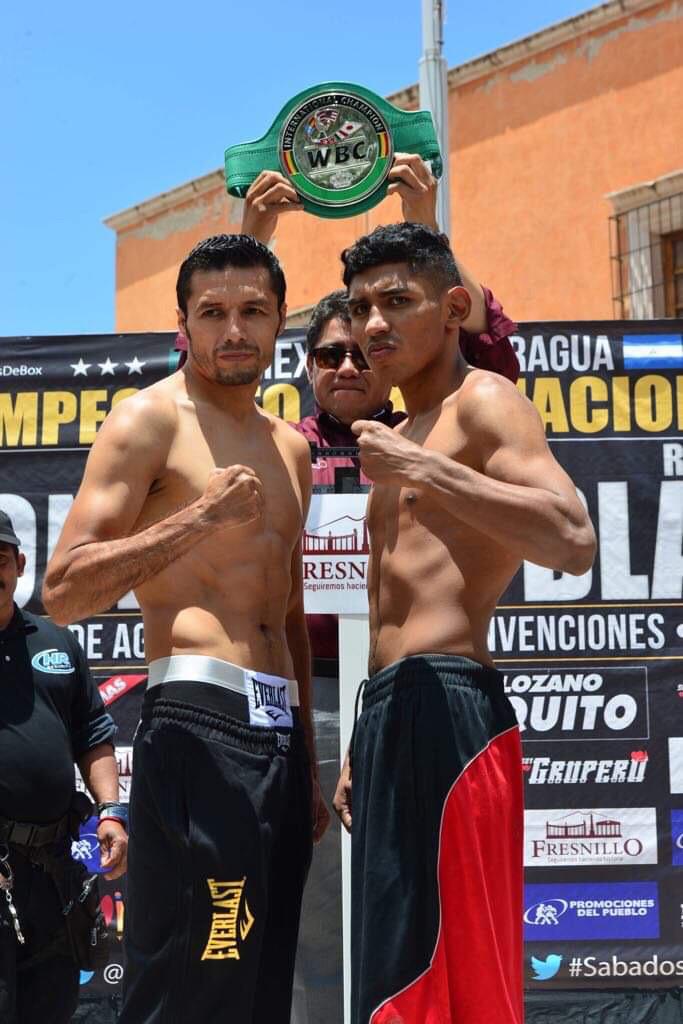 LOS BOXEADORES JHONNY GONZÁLEZ Y RAMIRO BLANCO ASISTEN A LA CEREMONIA DE PESAJE OFICIAL
