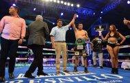 JHONNY GONZÁLEZ SE LLEVA EL TITULO DE FECARBOX PLATA DEL CONSEJO MUNDIAL DEL BOXEO DE LA WBC Y FRESNILLO SE VUELVE LA CAPITAL DEL BOX