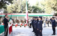 ABANDERA ALEJANDRO TELLO A PRIMERA GENERACIÓN DEL BACHILLERATO GENERAL MILITARIZADO EN ZACATECAS