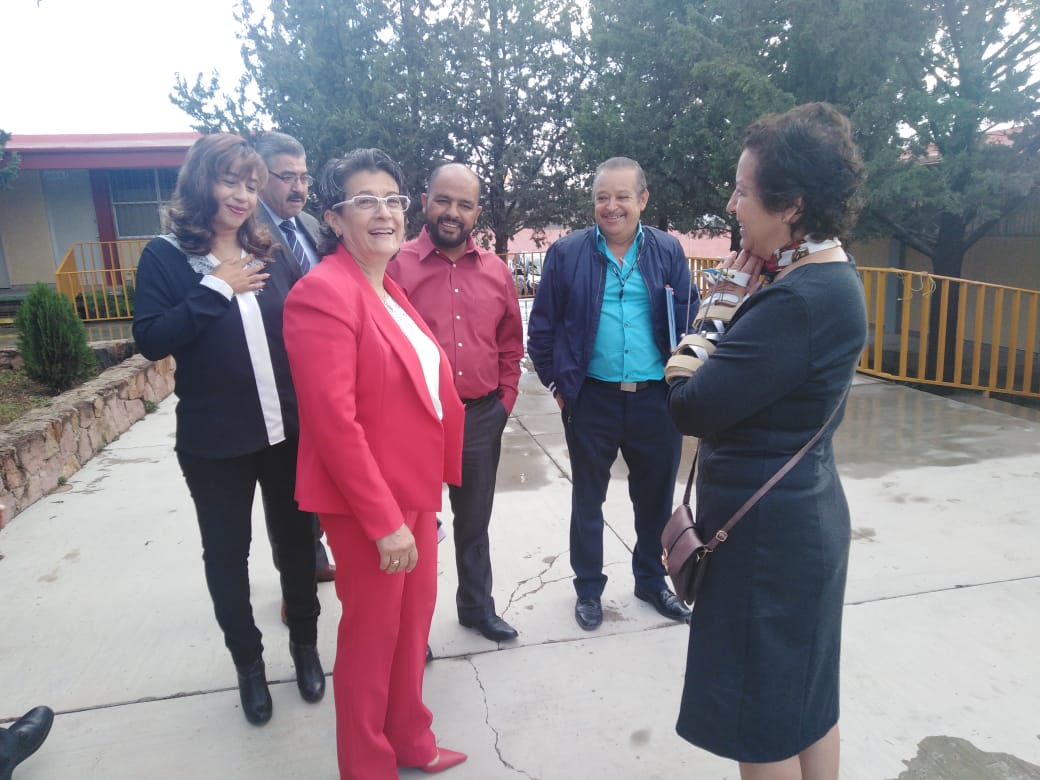 GEMA MERCADO SÁNCHEZ REAFIRMA SU COMPROMISO POR LA EDUCACIÓN EN FRESNILLO.