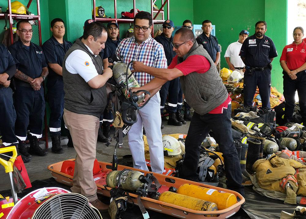 CON LA ENTREGA DE EQUIPO SE FORTALECE EL CUERPO DE BOMBEROS DE 30 MUNICIPIOS