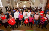 ENTREGAN APOYOS A CUIDADORES DE PERSONAS CON DISCAPACIDAD Y MUJERES EMPRENDEDORAS