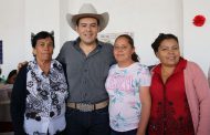 FORTALECE ULISES MEJÍA HARO CERCANÍA CON HABITANTES DE LAS COMUNIDADES