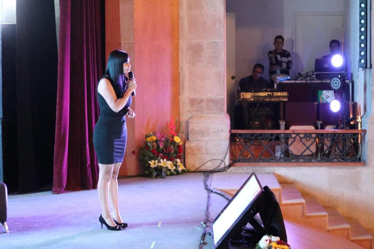 LA UAF LLEVA A CABO EL PRIMER SIMPOSIUM BUSINESS TALENTO HUMANO EMPRESARIAL