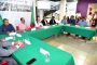 UNE ENTREGA PAQUETES ESCOLARES EN EL CAÑÓN DE TLALTENANGO