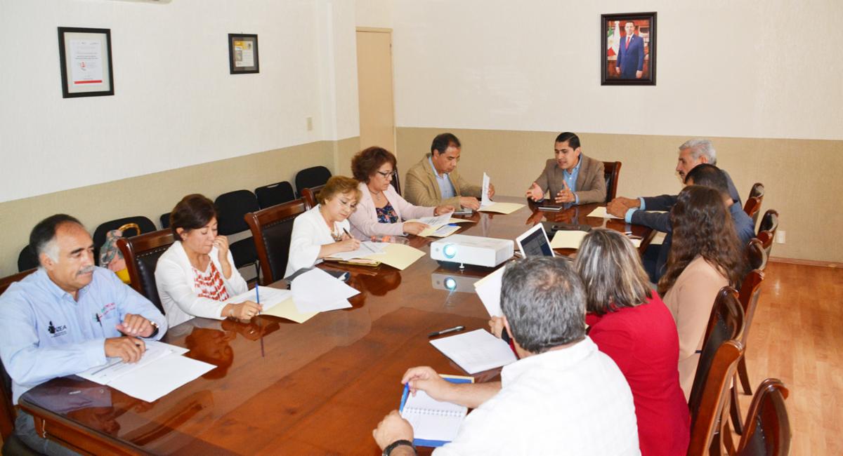 SUMA GOBIERNO ESFUERZOS PARA ABATIR REZAGO EDUCATIVO EN ZACATECAS