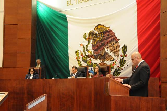 Se presenta Fiscal General de Justicia ante Asamblea Zacatecana