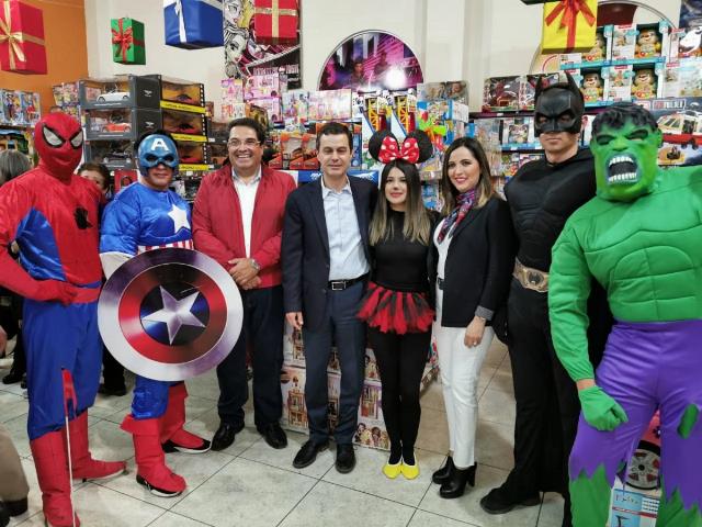 ABRE SUS PUERTAS BAZAR NAVIDEÑO DEL ISSSTEZAC