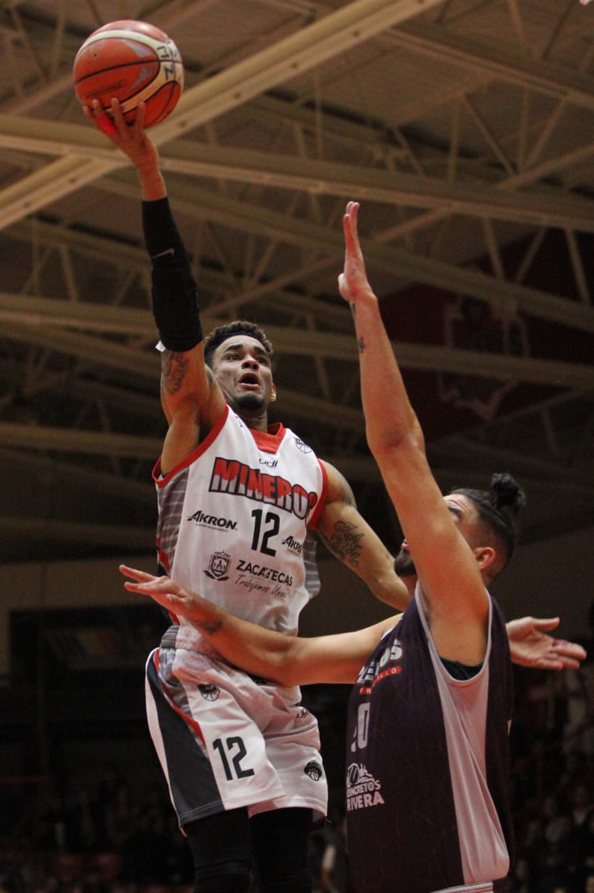 EN DUELO DE PODER A PODER , PPLATEROS CAE 86-84 ANTE MINEROS