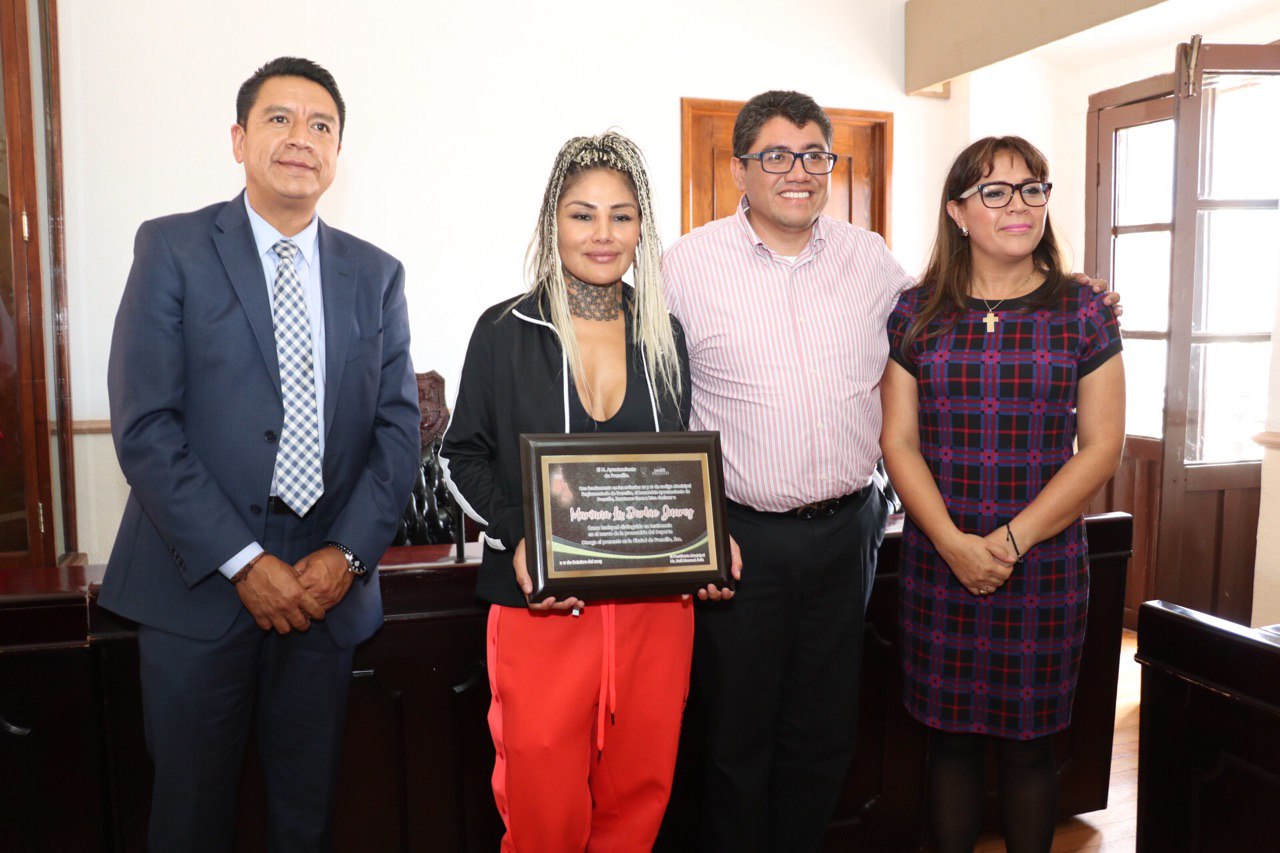 NOMBRAN HUESPED DISTINGUIDO A MARIANA “LA BARBY