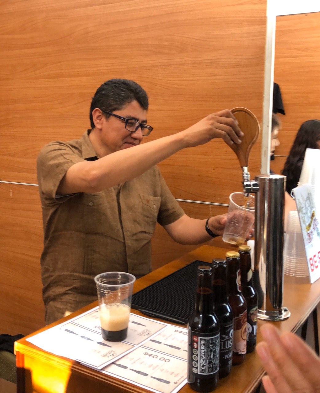 SAÚL MONREAL INAUGURA EL FESTIVAL DE LA CERVEZA ARTESANAL Y GASTRONOMIA 2019