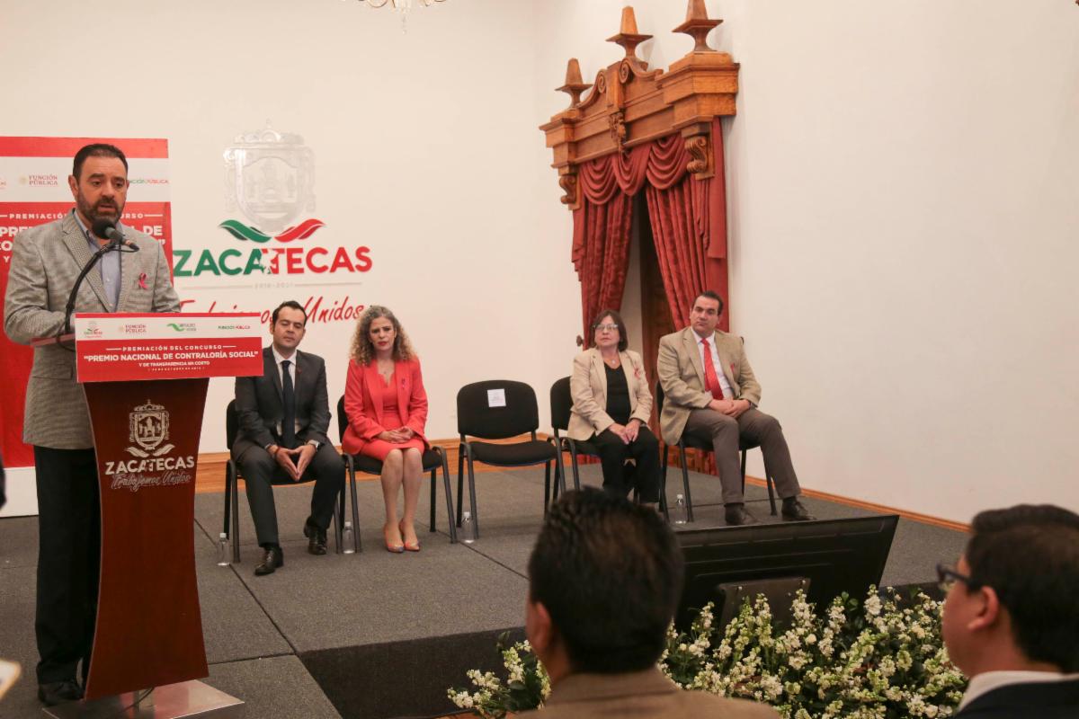 LOS ZACATECANOS DEBEMOS PARTICIPAR ACTIVAMENTE EN EL COMBATE A LA CORRUPCIÓN: TELLO