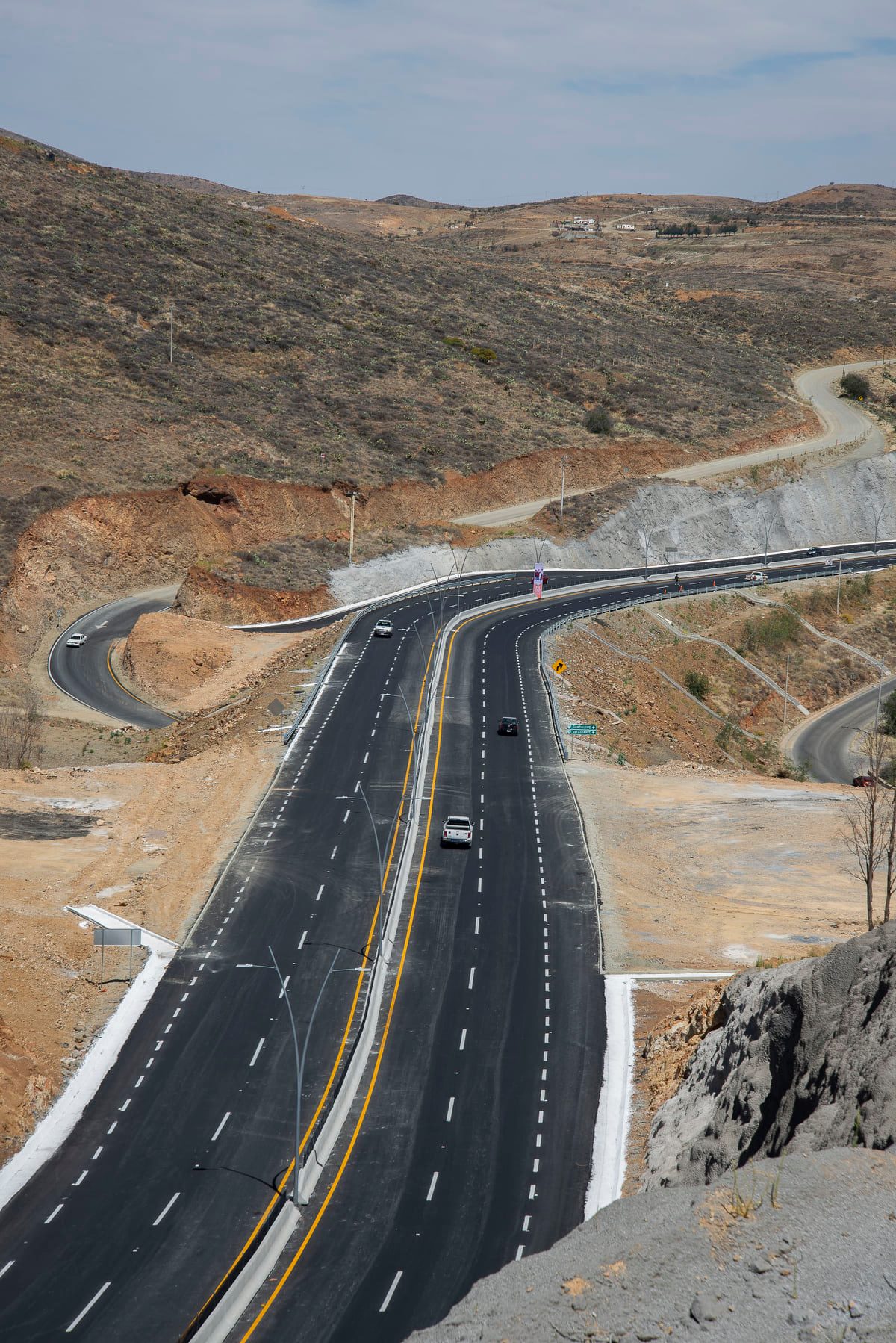 MEJORA OBRA PÚBLICA LA VIDA COTIDIANA DE LA POBLACIÓN