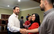 GOBERNADOR TELLO REITERA COMPROMISO DE MANTENER CERCANÍA CON LA COMUNIDAD MIGRANTE
