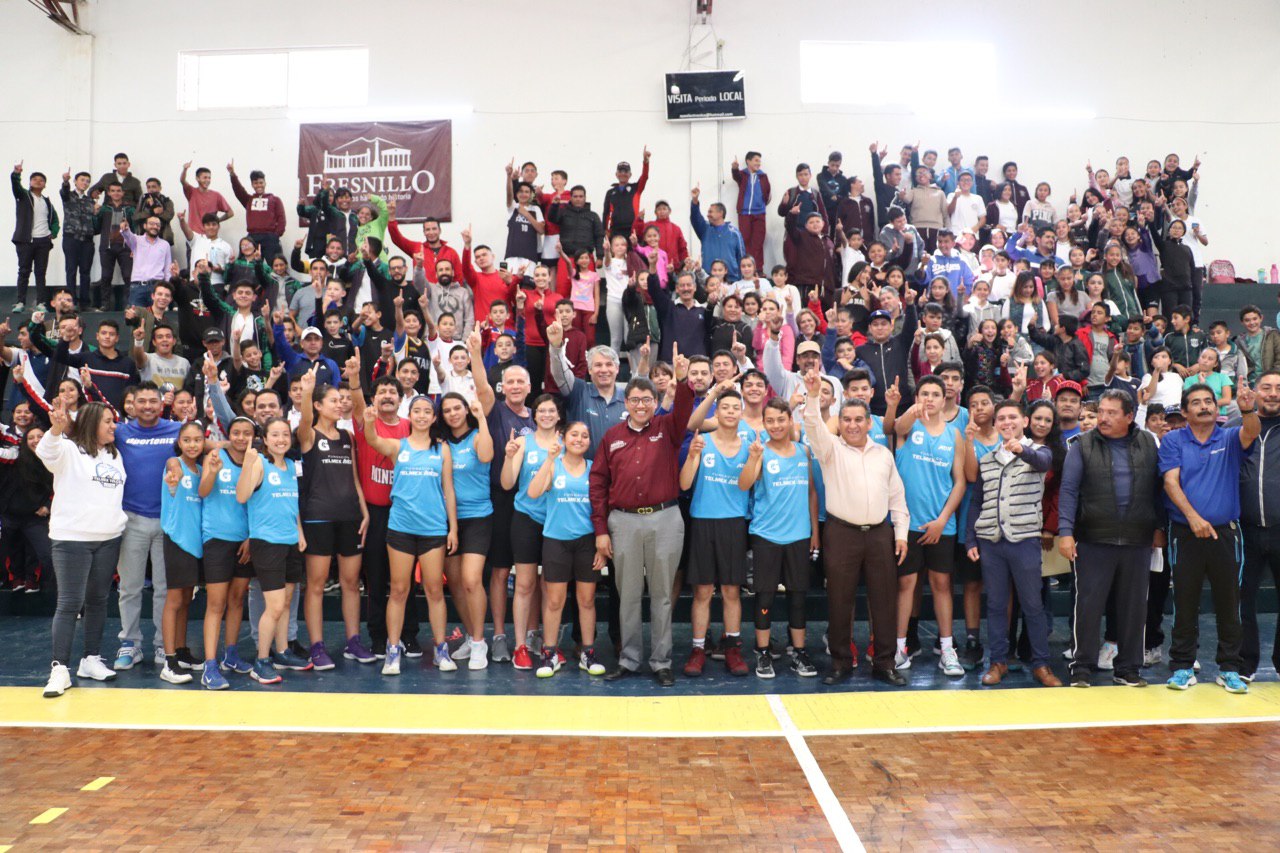 OFRECEN CLÍNICAS DE BÁSQUETBOL POR PARTE DE EX ENTRENADOR DE LA NBA