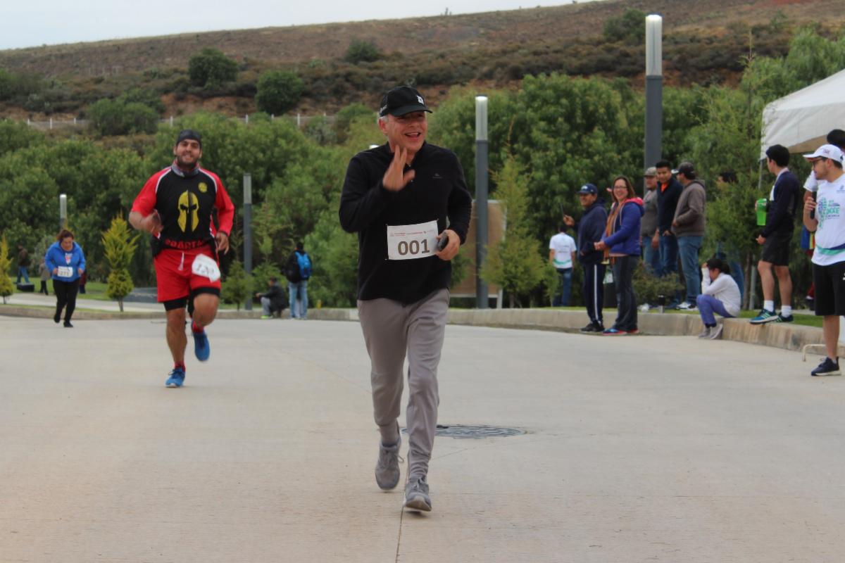 CORREN 400 DEPORTISTAS POR LA CIENCIA, TECNOLOGÍA E INNOVACIÓN