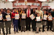 ENTREGA SAÚL MONREAL BECAS A ESTUDIANTES DE FRESNILLO