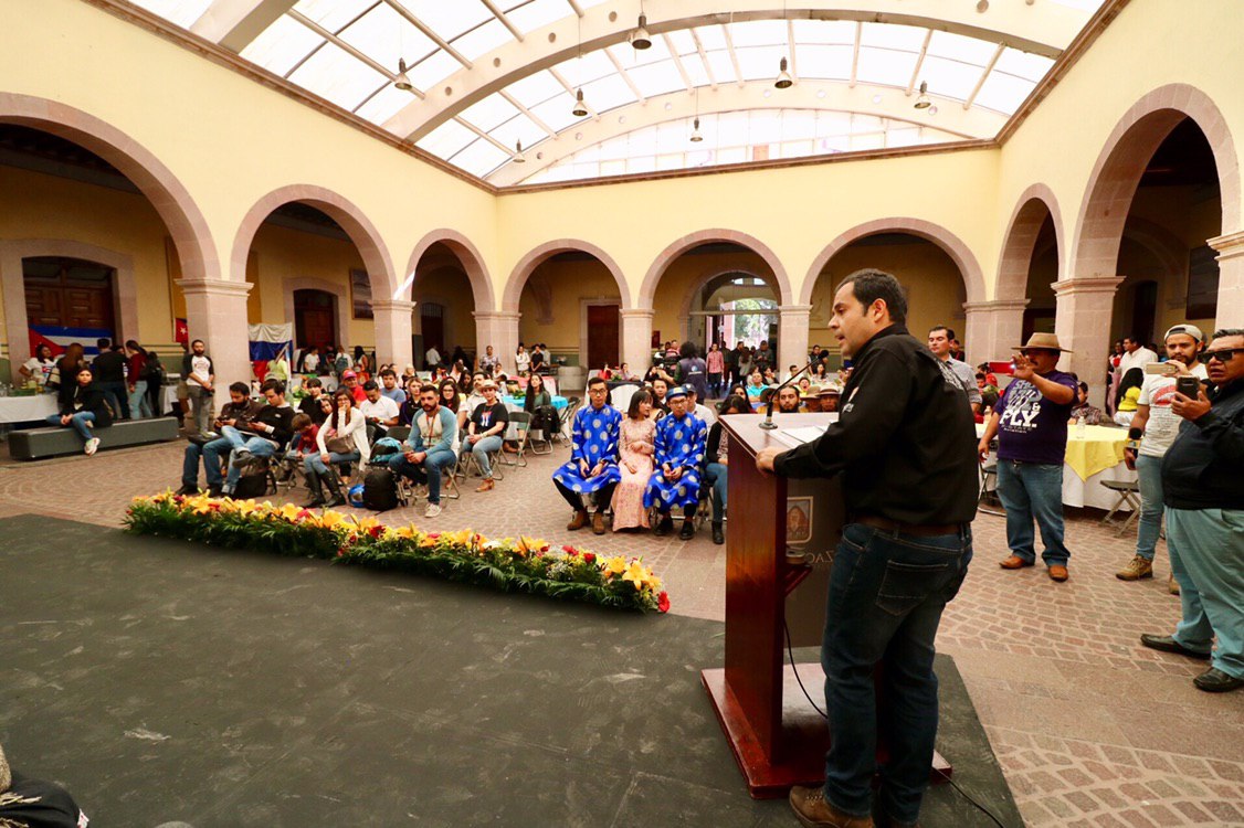 DENOMINAN “ROBERTO CABRAL DEL HOYO” A LA CASA MUNICIPAL DE CULTURA EN HOMENAJE AL POETA ZACATECANO