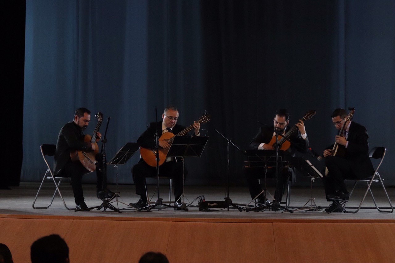 SE PRESENTA EN EL TEATRO ECHEVERRÍA EL ENSAMBLE KANARI