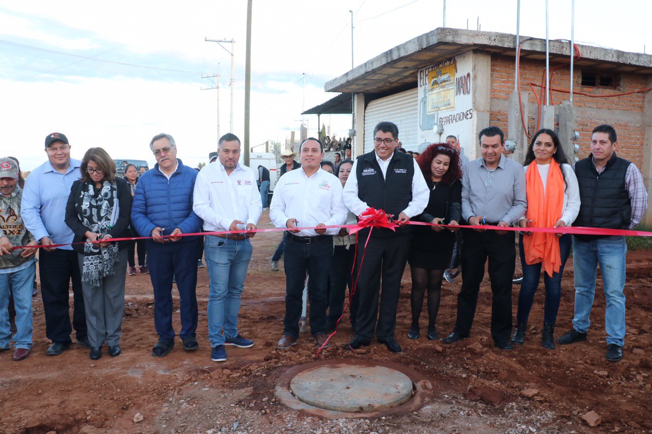 EL ALCAALDE LLEVA OBRAS A LA COMUNIDAD ESTACIÓN SAN JOSÉ