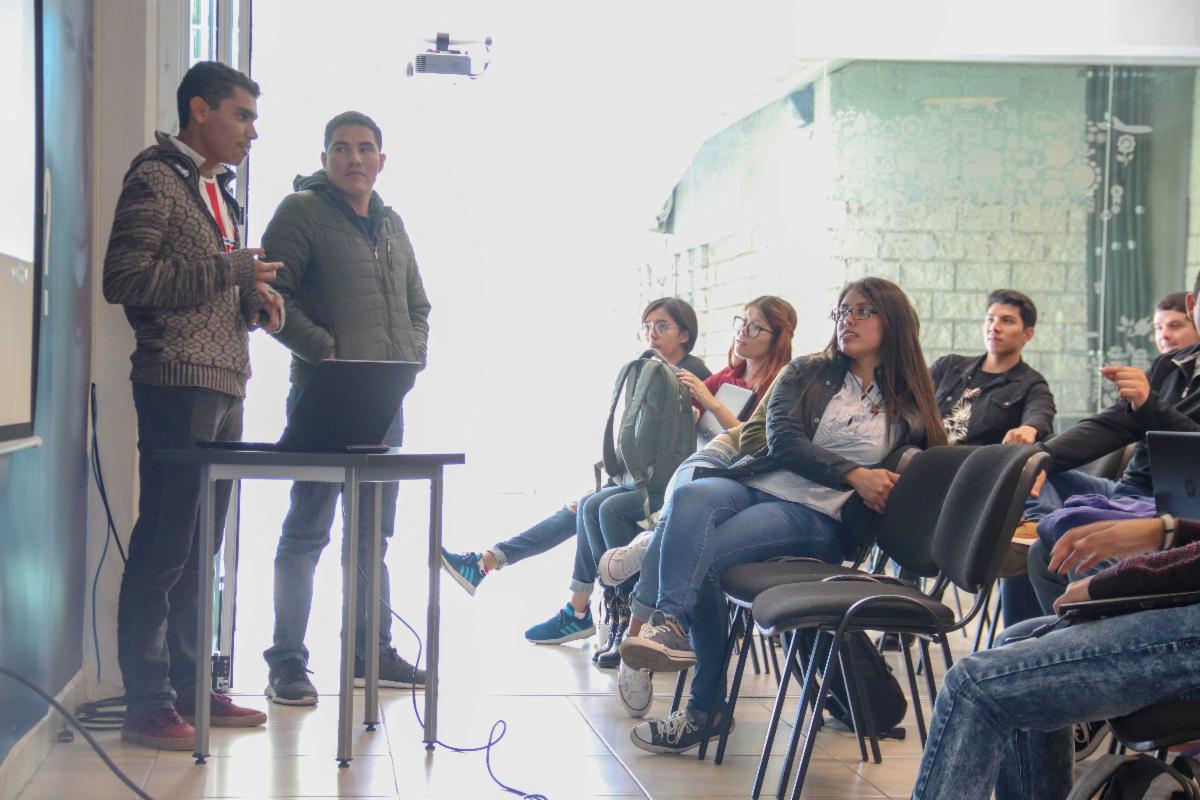 BECARIOS DEL LABORATORIO DE SOFTWARE LIBRE CONCLUYEN MÁS DE 50 PROYECTOS DE INNOVACIÓN