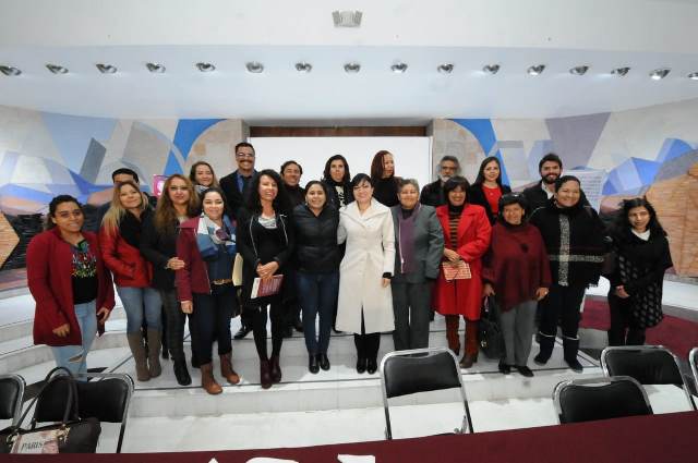 SE REALIZA EL PRIMER FORO DE REVISIÓN PARA ENRIQUECER LA INICIATIVA DE LEY DE CRIANZA POSITIVA.