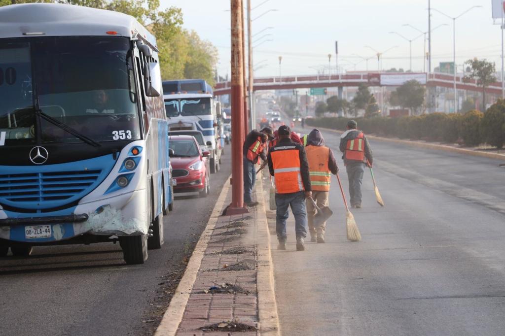 FUNCIONARIOS DE FRESNILLO REANUDAN BRIGADAS DE LIMPIEZA