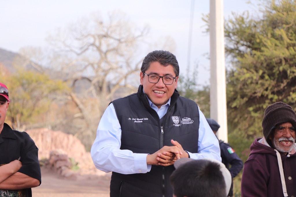 RECIBEN EN EL ANGELITO A LA CARAVANA NAVIDEÑA