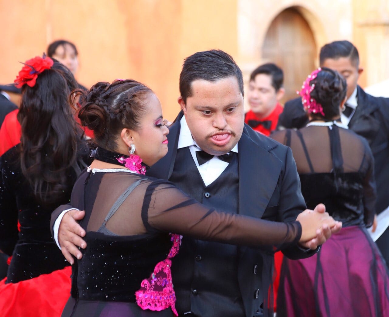 RITMO Y PASIÓN DEMOSTRARON PARTICIPANTES DE LOS JUEGOS NACIONALES DE LA INCLUSIÓN EN LA COMPETENCIA DE BAILE DEPORTIVO