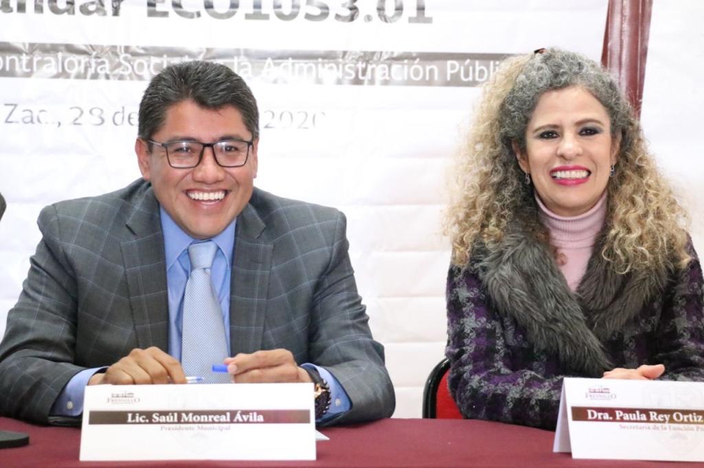 CERTIFICAN A TRABAJADORES COMO PROMOTORES DE CONTROLARÍA PÚBLICA