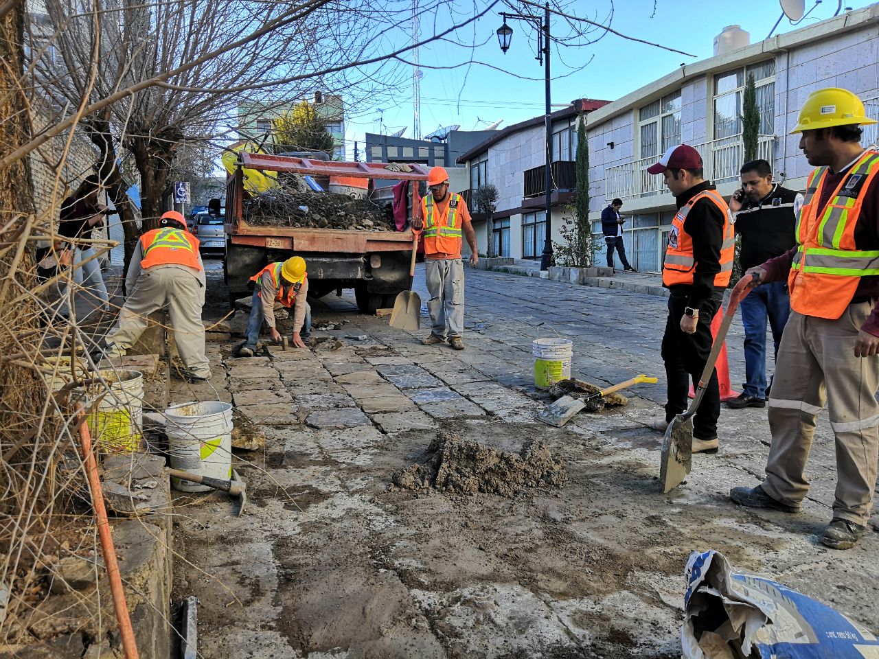 CALLES MÁS DIGNAS CON BRIGADAS PERMANENTES DE BACHEO: ULISES MEJÍA HARO