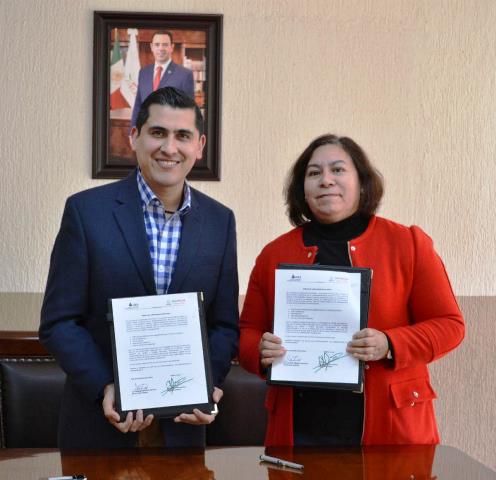 CUMPLE IZEA AL 100% ACUERDO DE PAGO DE PRESTACIONES CON EL SNTEA