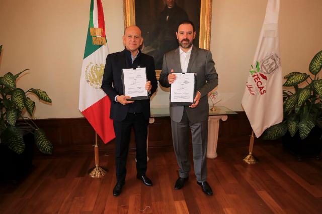 FIRMA ALEJANDRO TELLO ACUERDO DE COORDINACIÓN CON EL  INSABI PARA BRINDAR SERVICIOS DE SALUD GRATUITOS