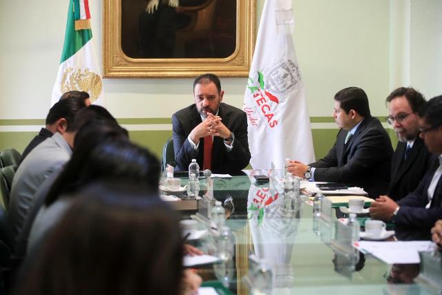 REFRENDA ALEJANDRO TELLO TOTAL COLABORACIÓN PARA DAR VIABILIDAD AL ISSSTEZAC