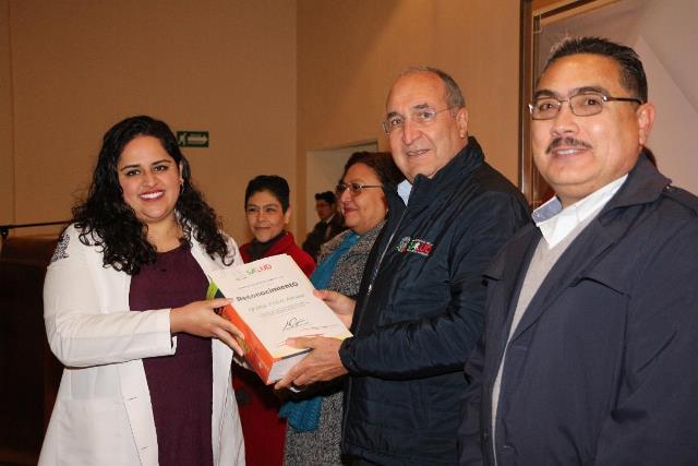 RECIBE SECRETARÍA DE SALUD A 59 NUEVOS MÉDICOS PASANTES EN SERVICIO SOCIAL