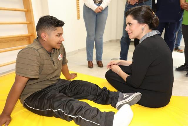 INAUGURAN NUEVA UNIDAD BÁSICA DE REHABILITACIÓN EN JALPA